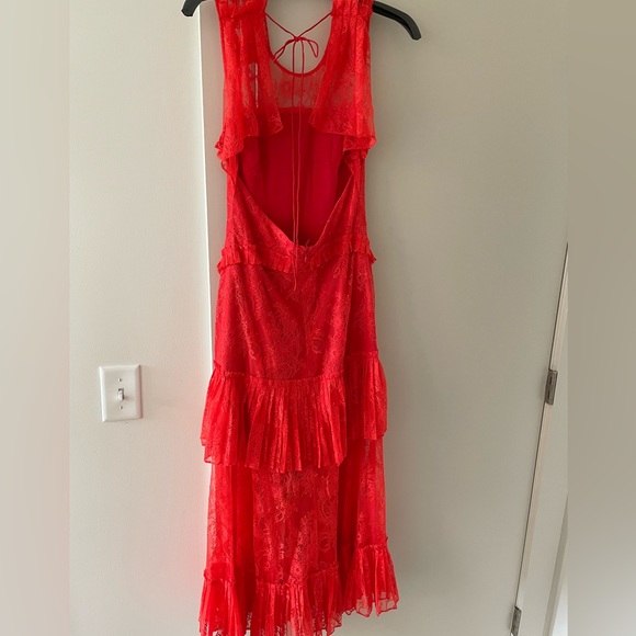 ALEXIS, Size M, Poppy-red Peekaboo Lace MIDI Dress - Picture 4 of 8